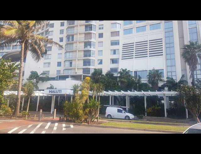 3 BEDROOM FLAT FOR SALE IN NORTH BEACH